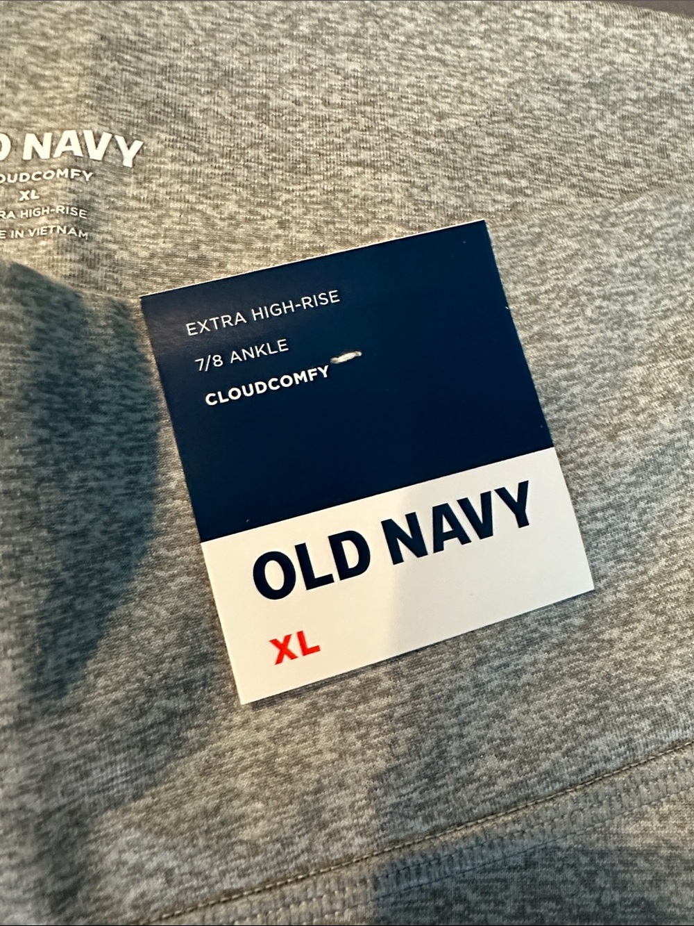 Old navy women’s leggings - Picture 2 of 3